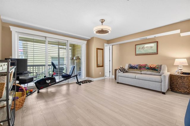 1033 PINELLAS BAYWAY S, Tierra Verde, FL 33715