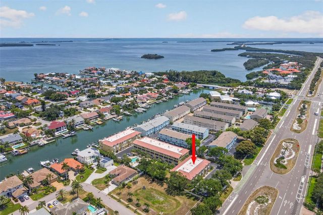1033 PINELLAS BAYWAY S, Tierra Verde, FL 33715