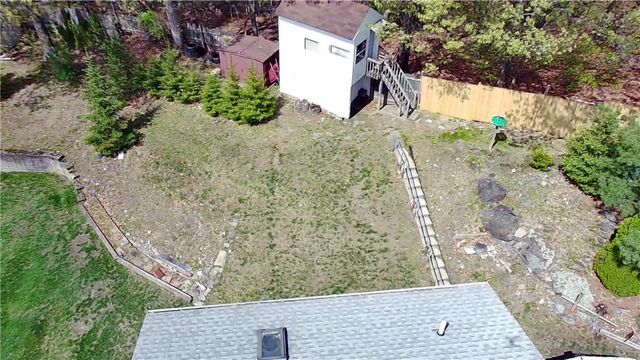 27 Hidden Valley Lane, Lincoln, RI 02865