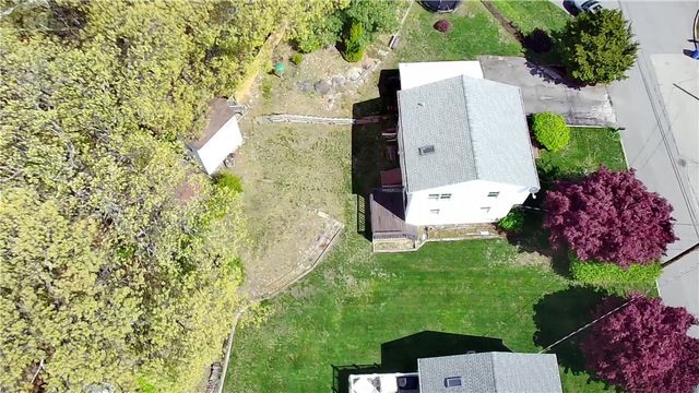 27 Hidden Valley Lane, Lincoln, RI 02865