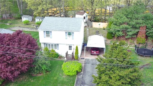 27 Hidden Valley Lane, Lincoln, RI 02865