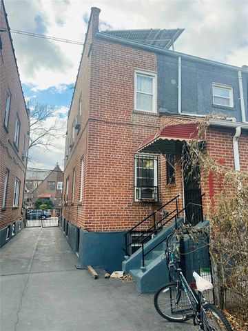 3236 Fish Avenue Two, Bronx, NY 10469