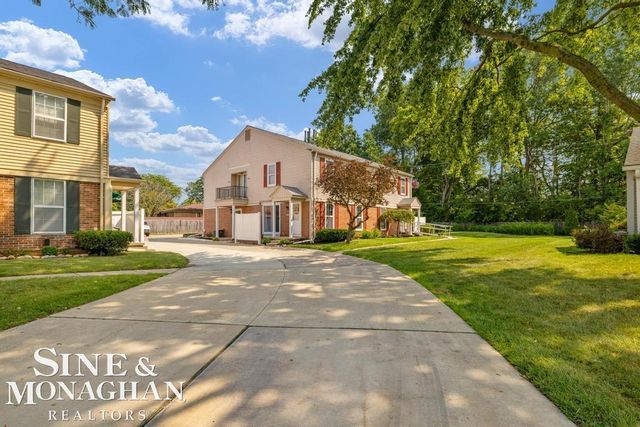 24151 Meadow Bridge Drive, Clinton Twp, MI 48035