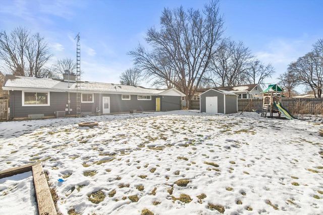 2211 Hawthorne AVENUE, Janesville, WI 53545