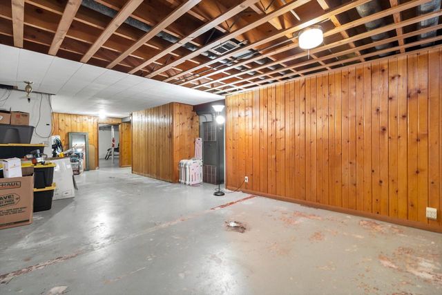 2211 Hawthorne AVENUE, Janesville, WI 53545