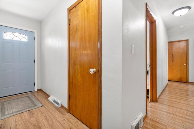 2211 Hawthorne AVENUE, Janesville, WI 53545