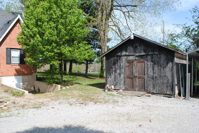 10846 Kentucky 1247, Waynesburg, KY 40489