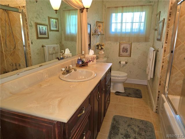 1109 Woodstock Avenue, Tonawanda, NY 14150
