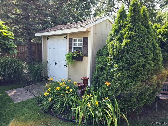 1109 Woodstock Avenue, Tonawanda, NY 14150