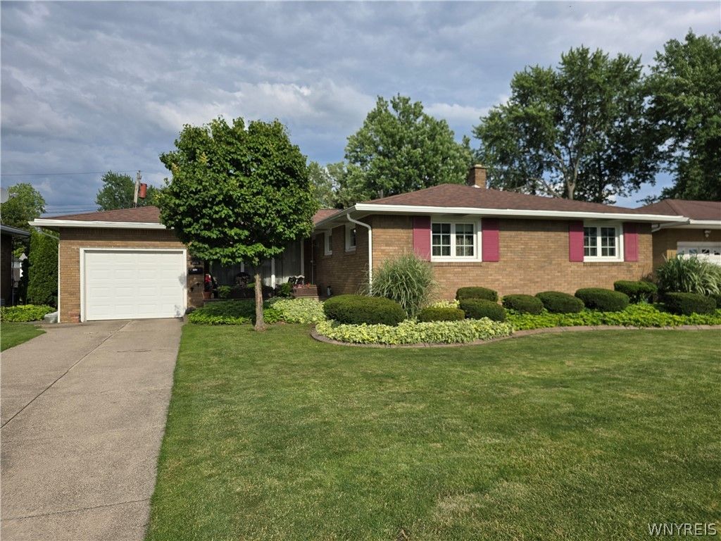 1109 Woodstock Avenue, Tonawanda, NY 14150