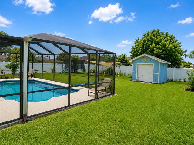 230 SW Inwood Avenue, Port St. Lucie, FL 34984