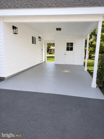 17110 MINER AVE, Williamsport, MD 21795