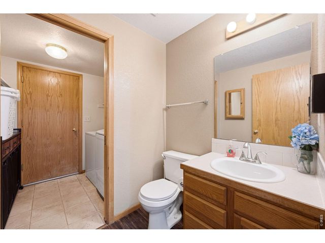3654 Harding Dr, Loveland, CO 80538