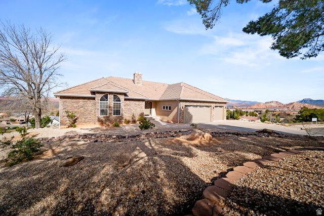 2541 W SPILSBURY CT, Hurricane, UT 84737