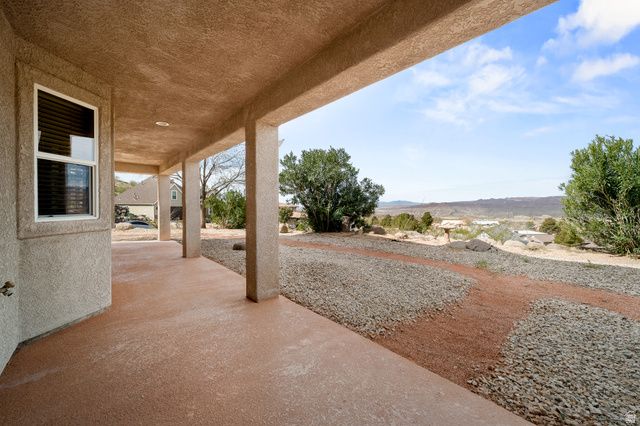 2541 W SPILSBURY CT, Hurricane, UT 84737