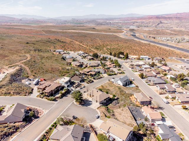 2541 W SPILSBURY CT, Hurricane, UT 84737