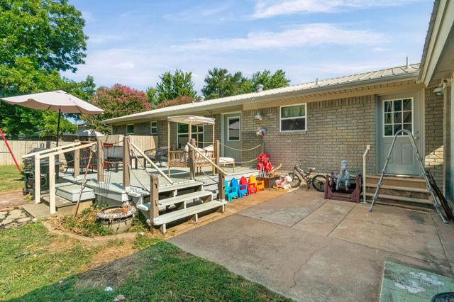 803 W Fisher Street, Beebe, AR 72012