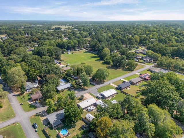 803 W Fisher Street, Beebe, AR 72012