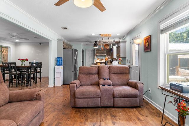 803 W Fisher Street, Beebe, AR 72012