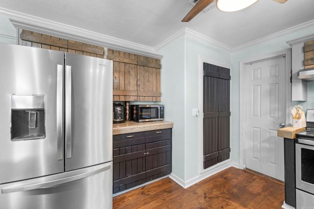 803 W Fisher Street, Beebe, AR 72012