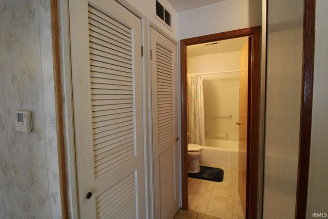 419 Greenleaf Drive, Evansville, IN 47710