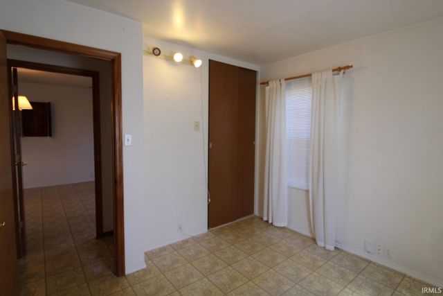 419 Greenleaf Drive, Evansville, IN 47710