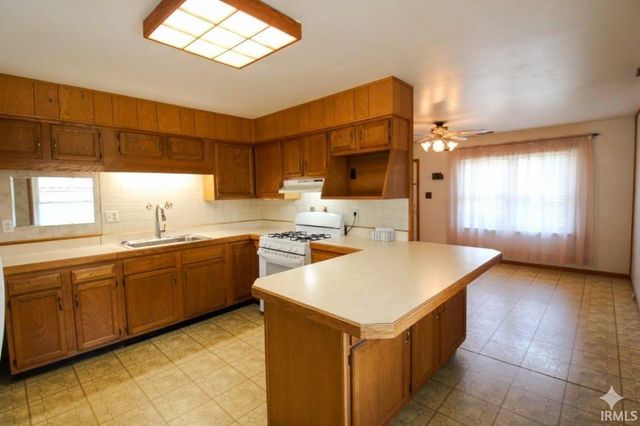 419 Greenleaf Drive, Evansville, IN 47710