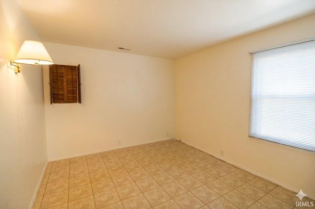 419 Greenleaf Drive, Evansville, IN 47710