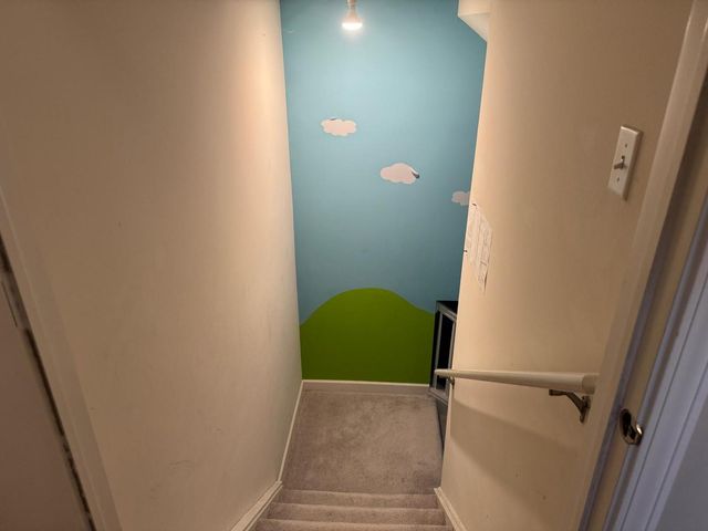 2755 Blakely Lane, Naperville, IL 60540