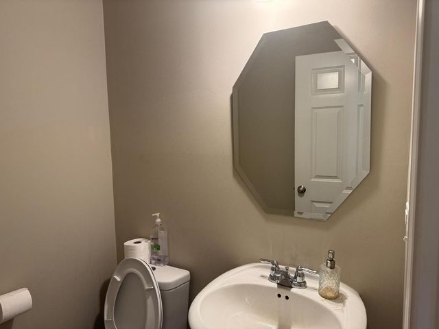 2755 Blakely Lane, Naperville, IL 60540