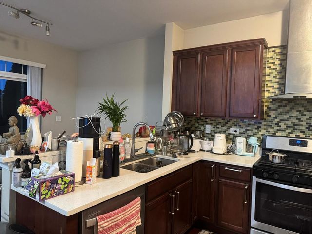 2755 Blakely Lane, Naperville, IL 60540