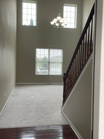 2755 Blakely Lane, Naperville, IL 60540