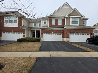 2755 Blakely Lane, Naperville, IL 60540