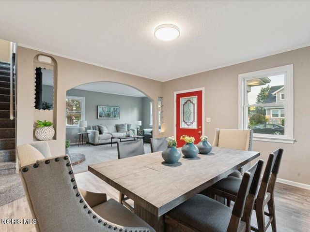 207 Ash Avenue, Findlay, OH 45840