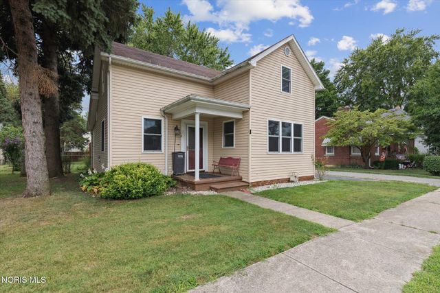 207 Ash Avenue, Findlay, OH 45840