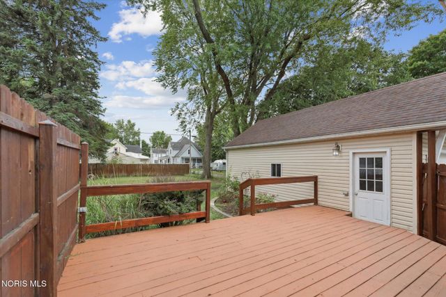 207 Ash Avenue, Findlay, OH 45840