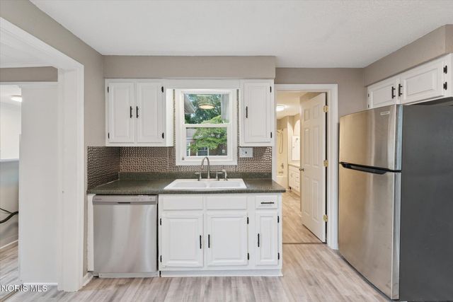 207 Ash Avenue, Findlay, OH 45840