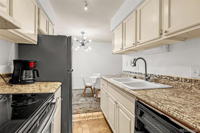 7755 E Quincy Avenue 107, Denver, CO 80237