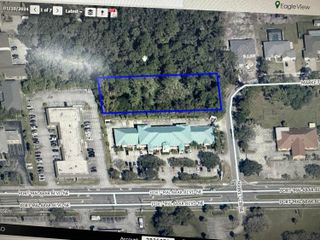 1825 Market Circle NE, Palm Bay, FL 32905