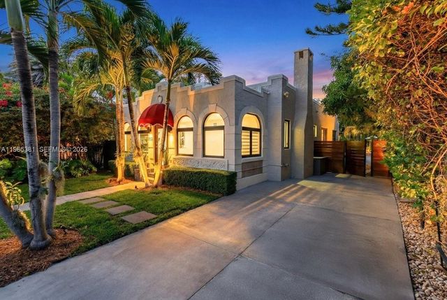 1737 SW 10th St, Miami, FL 33135