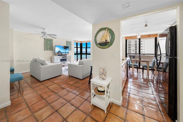 2555 Collins Ave 1414, Miami Beach, FL 33140