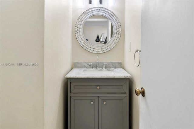 2555 Collins Ave 1414, Miami Beach, FL 33140