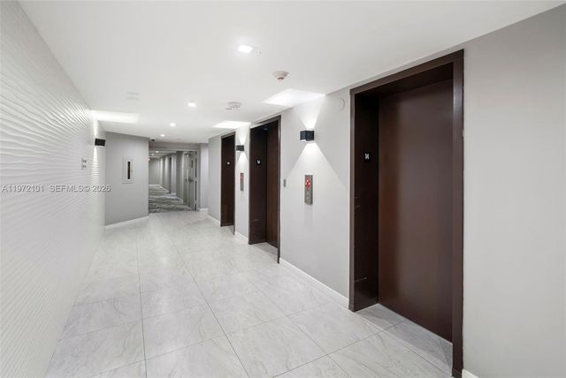 2555 Collins Ave 1414, Miami Beach, FL 33140