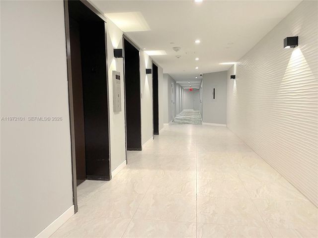 2555 Collins Ave 1414, Miami Beach, FL 33140