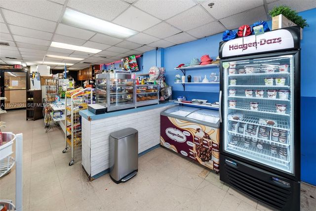 2555 Collins Ave 1414, Miami Beach, FL 33140