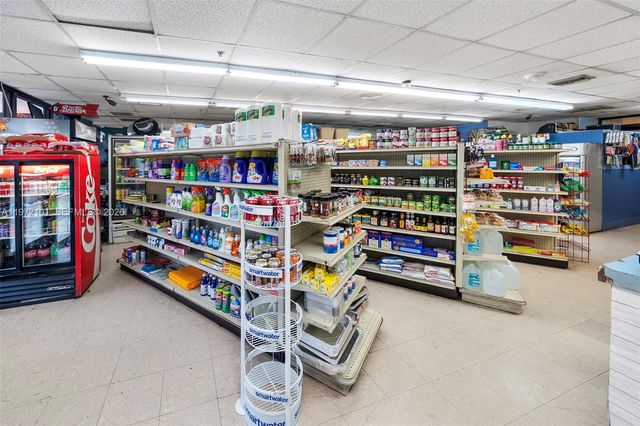 2555 Collins Ave 1414, Miami Beach, FL 33140