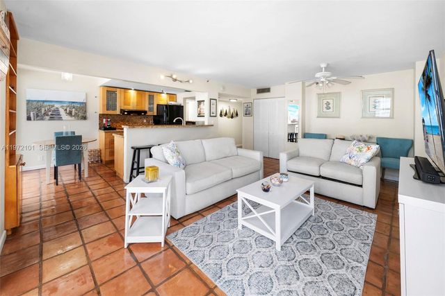 2555 Collins Ave 1414, Miami Beach, FL 33140