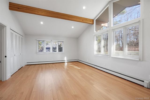 12B Flintlock Ridge Road, Katonah, NY 10536