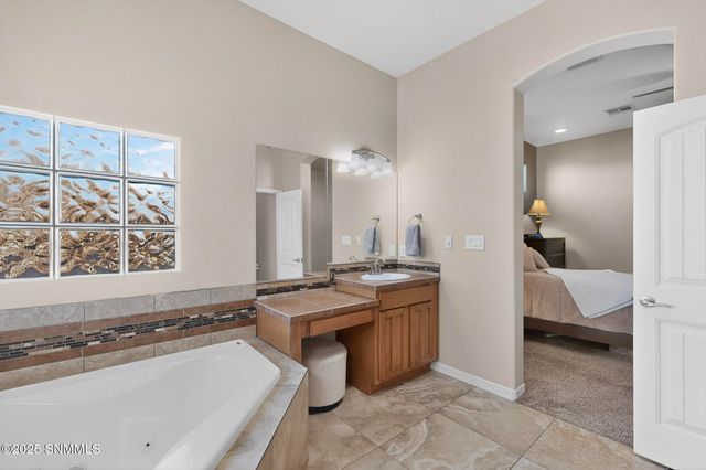 4123 Santa Lucia Arc, Las Cruces, NM 88005