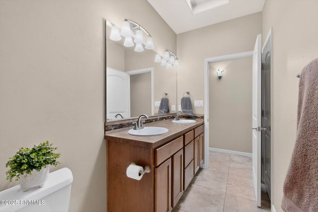 4123 Santa Lucia Arc, Las Cruces, NM 88005